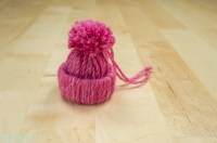 Mini-bonnets décoratifs en laine