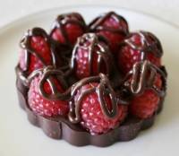 Dessert chocolat noir framboise
