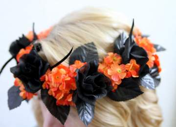 Magnifique couronne de fleurs DIY pour HALLOWEEN