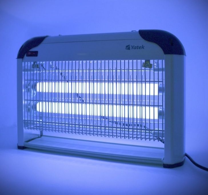 Lampe anti-moustiques