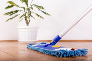 L'astuce magique pour nettoyer et parfumer le sol de la maison sans détergent