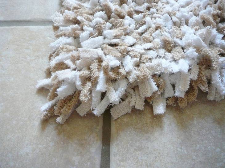 Tapis Boucherouite en chutes de tissus