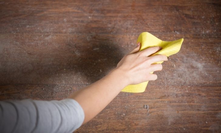 Comment faire disparaître les rayures sur un parquet ? - Astuces au feminin