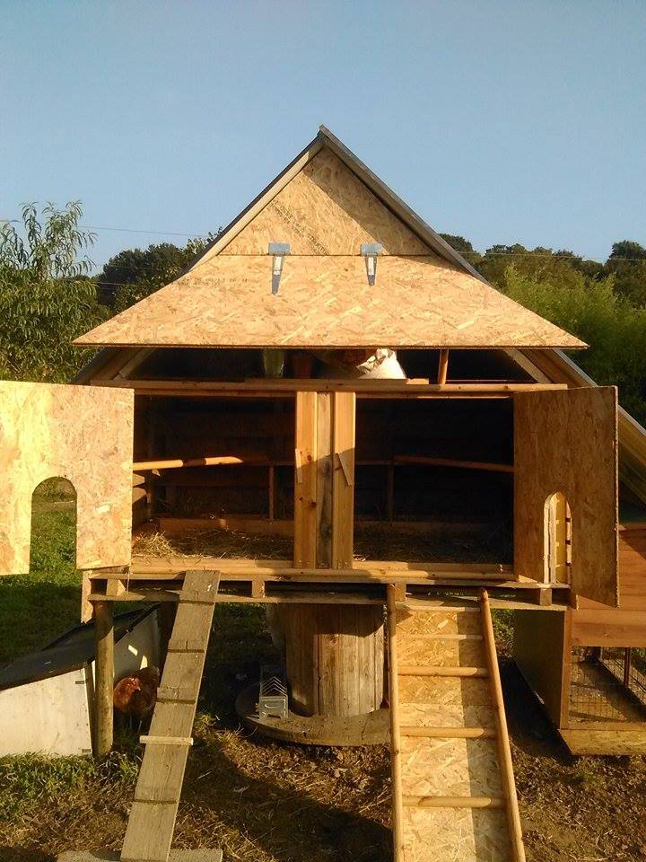 Poulailler cabane en récup