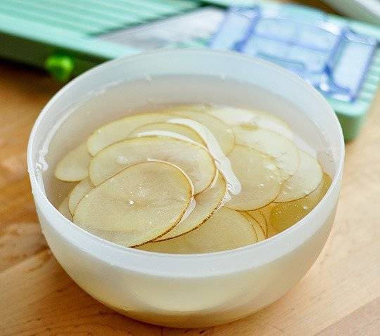 Des chips fait-maison avec zéro matières grasses