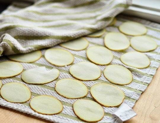 Des chips fait-maison avec zéro matières grasses