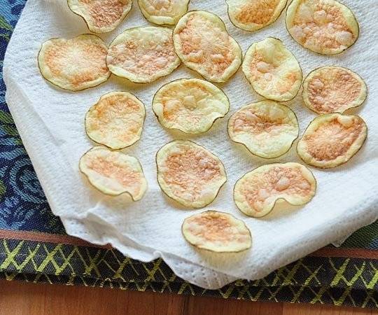 Des chips fait-maison avec zéro matières grasses
