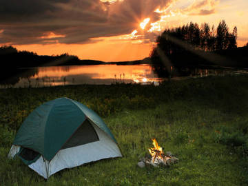 Liste des essentiels pour partir en camping