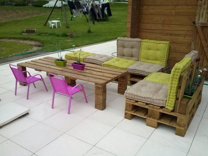 Salon de jardin en palettes
