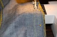 Transformer un jean large en jean skinny