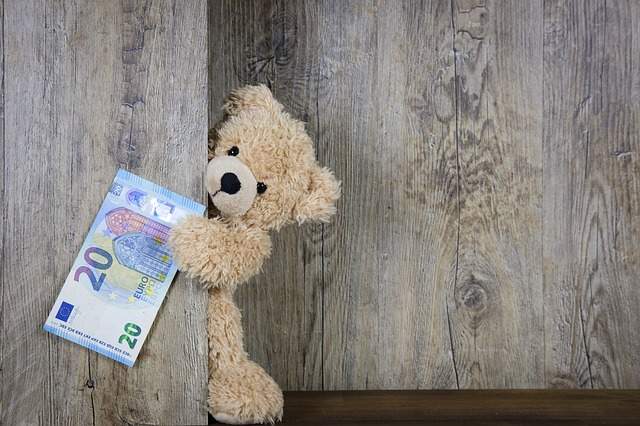 Argent de poche : pour ou contre, quand et combien donner