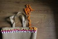 Personnaliser un sac en osier