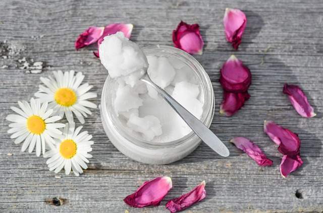 soin naturels à l'huile de coco