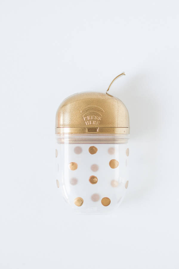 Une jolie boîte de Tic Tac pour ranger vos épingles à cheveux