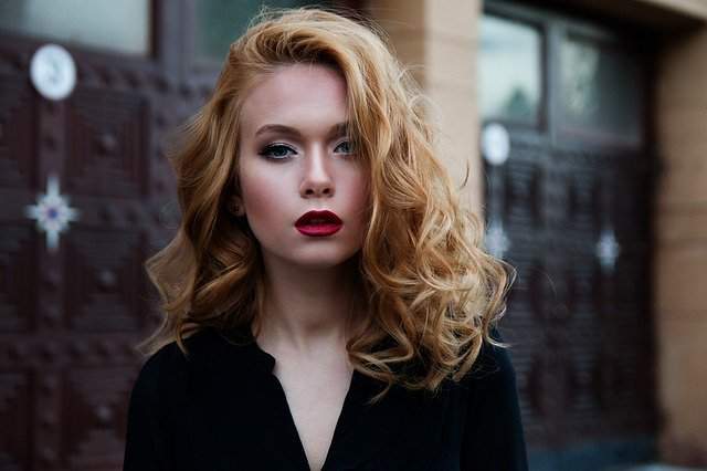 Maquillage de fête en 3 étapes