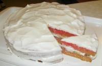 Gâteau aux fruits rose et blanc