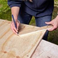 Transformation d'une porte en meuble d'angle