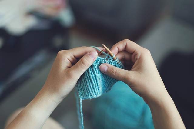 faire du tricot lutte contre l'anxiété et la dépression