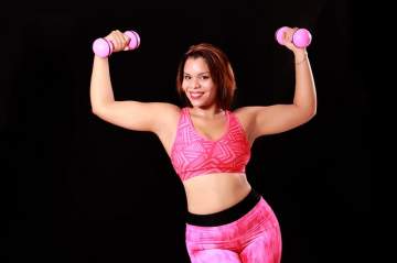 Exercices, aliments et astuces pour maigrir des bras