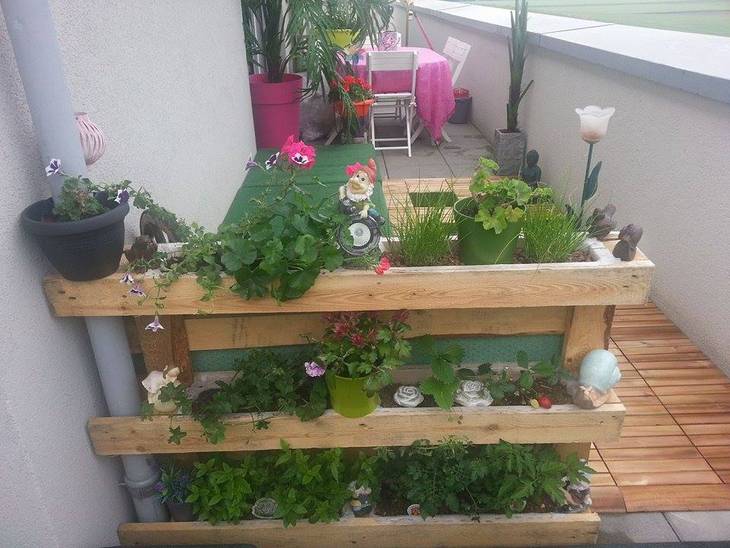 Salon de terrasse en palettes