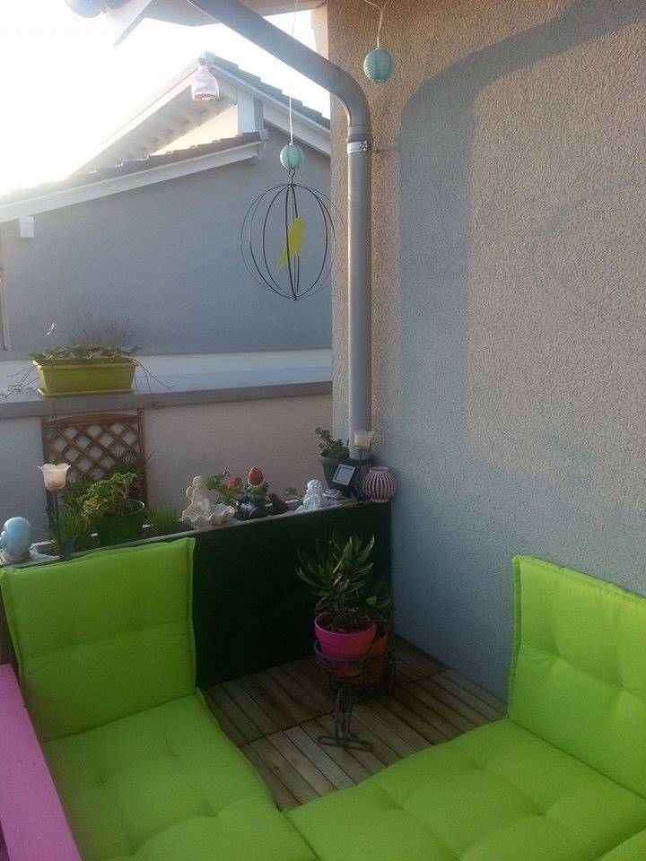 Salon de terrasse en palettes