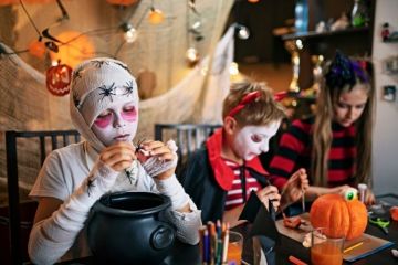 Halloween : des idées d'activités manuelles créatives à faire avec un enfant