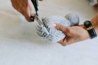 Relooker une couverture de pique-nique avec des pompons