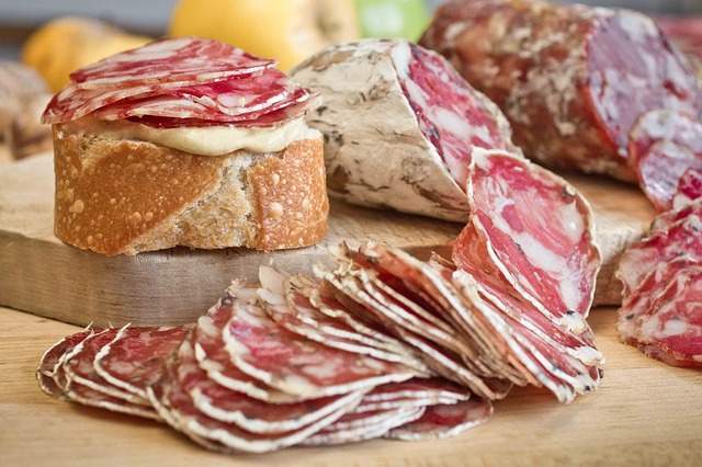 la charcuterie un aliment industriel à bannir de notre alimentation