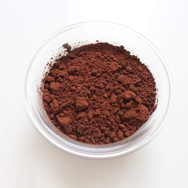 bol de chocolat en poudre