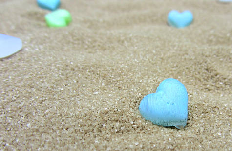 Mini bac à sable et ses verres de mer