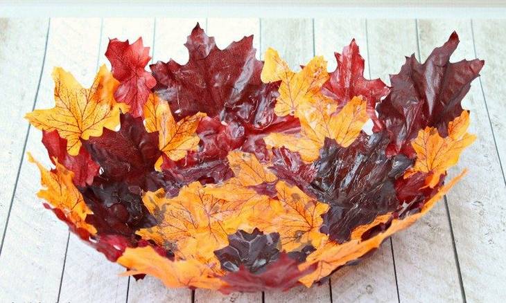 Corbeille décorative en feuilles d'automne