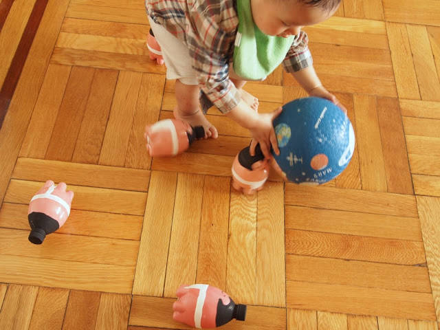 Des quilles de bowling en forme de sumos