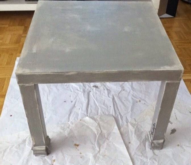 Relooker un vieux meuble avec un effet patiné