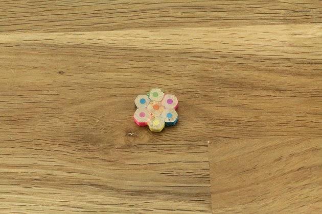 Bague crayons de couleurs