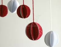Boules décoratives en papier