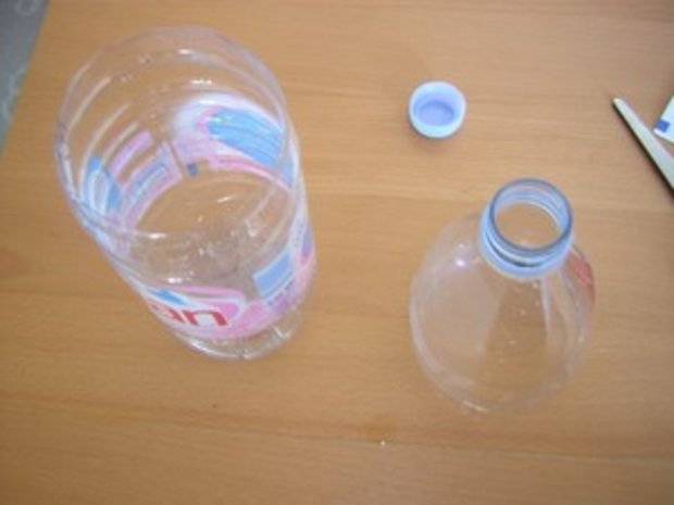 déshumidificateur fait maison - bouteille en plastique