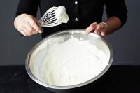 Gâteau sans cuisson avec seulement trois ingrédients