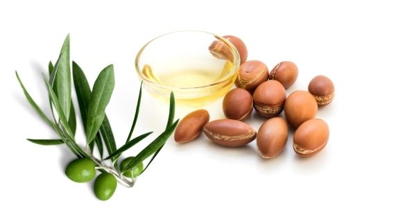 Mélange huile d'olive et huile d'argan