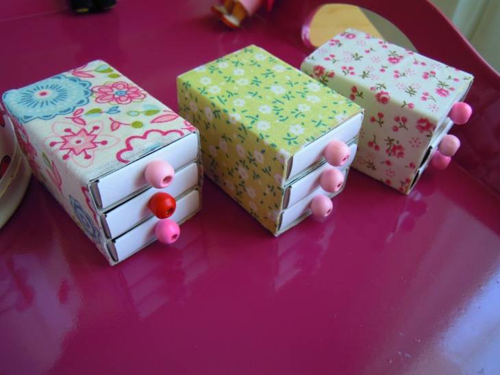 Mini commode en boites d'allumettes