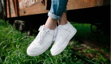 10 astuces pour nettoyer vos chaussures blanches