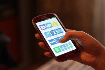 Retrouver un téléphone portable perdu dans la maison en mode silencieux