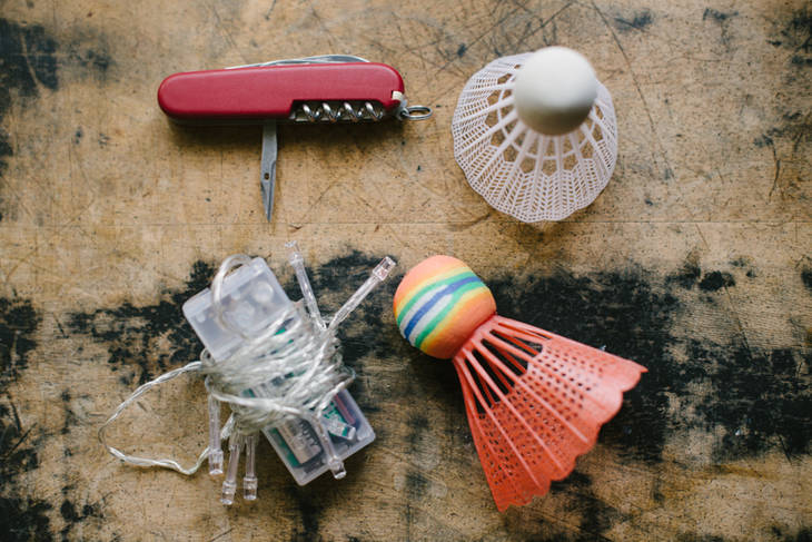 Guirlande lumineuse avec des volants de badminton