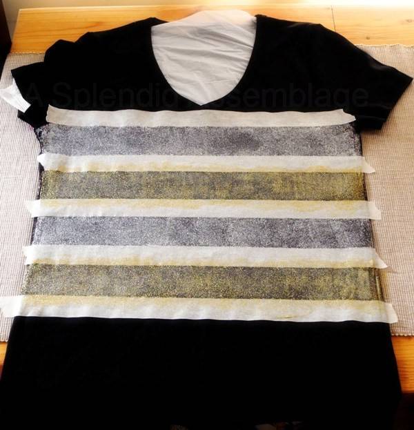 T-shirt avec des bandes pailletées