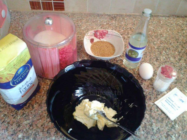 Cookies sésame et eau de fleur d'oranger