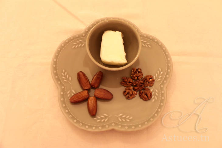 Dattes aux noix et beurre