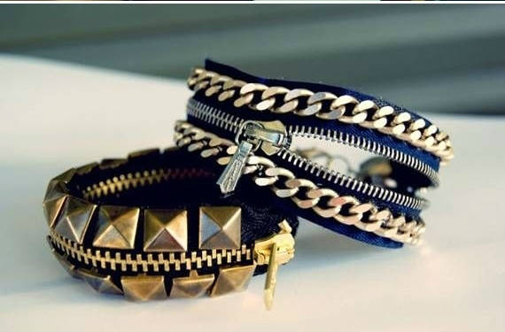 Bracelet de rockeuse avec une fermeture éclair