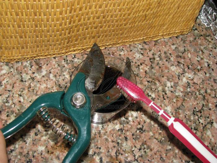 Enlever la rouille des outils en métal