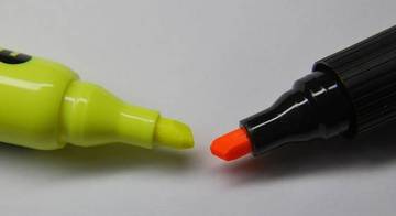 Taches de crayons et de marqueurs