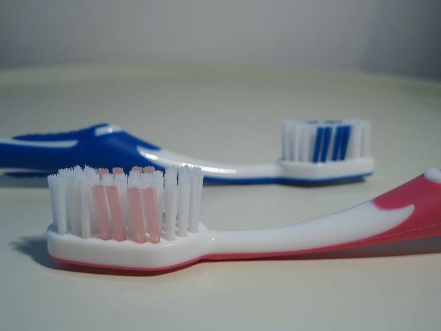 Entretenir et désinfecter sa brosse à dents