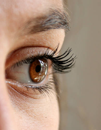 Recette naturelle pour booster la croissance des cils et sourcils